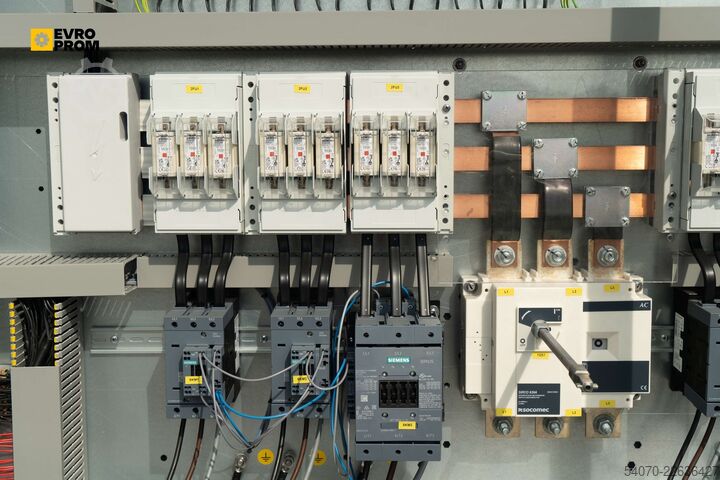 Chiller New Industrial Chiller CLIMAVENETA - 656.5 KW | With warranty