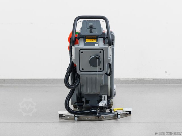 Hako Scrubmaster B30 TB430 ÚJ AKKUMULÁTOR Hako Hakomatic B30 TB430 - 2013y - 1557h
