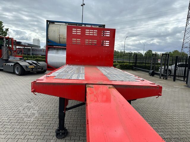 Plateau de chargement Kässbohrer new and unused Heavy-Duty flatbed / 690cm exten...