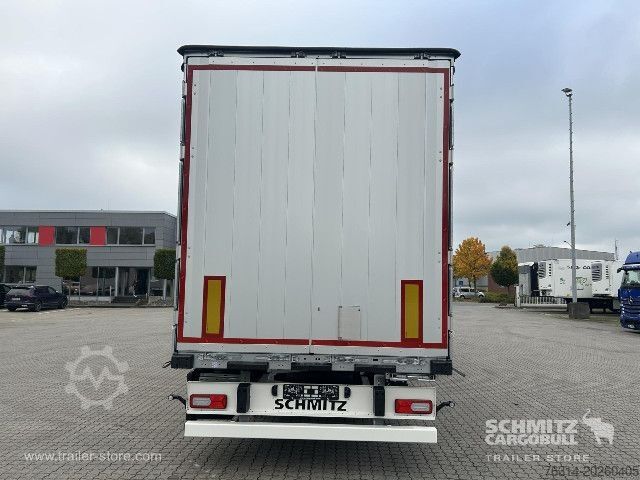 Nyitott ponyvás félpótkocsi Schmitz Cargobull Curtainsider Standard Getränke