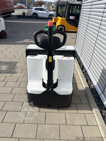 Transpalettes électriques Bobcat BPM16N