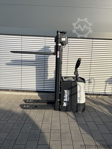Gerbeurs de palettes Bobcat BSR16N-I