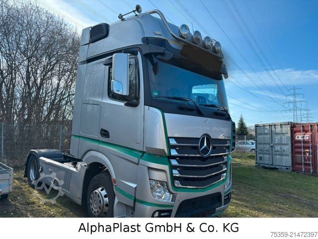 Standardní tahač MERCEDES-BENZ Actros 4 2-Achser 1842