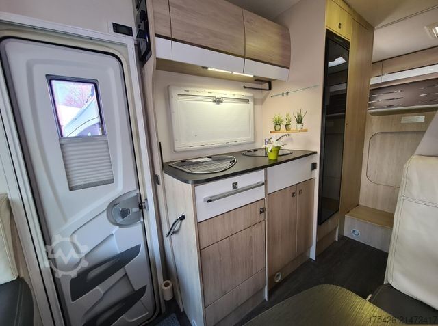 Alkovový obytný vůz CHAUSSON C 714 GA Flash *Brennstoffzelle*Mitnahme Hund*