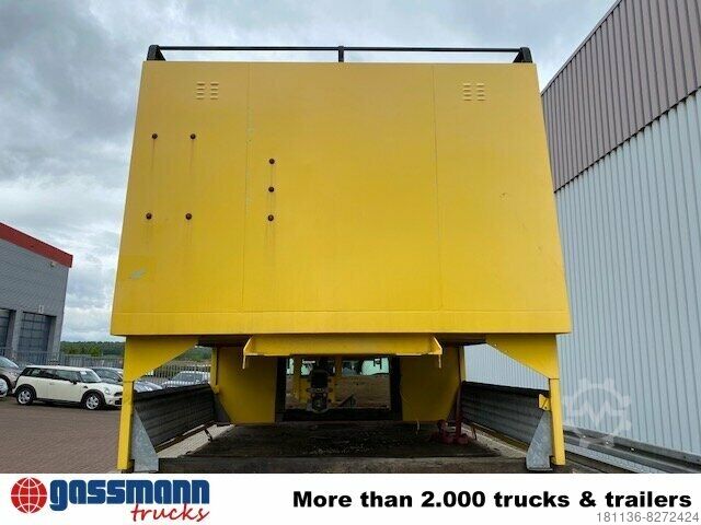 LKW mit Kofferaufbau  Werkstattkofferaufbau mit Stromgenerator