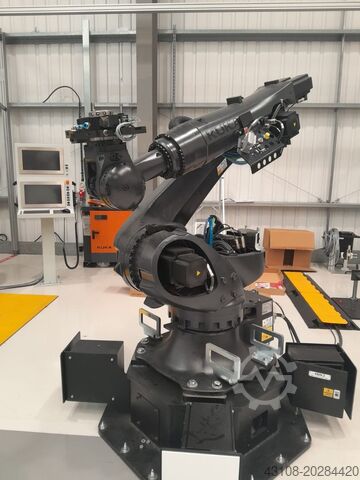 Robot industrial KUKA KR 210 R2700-2 FLR