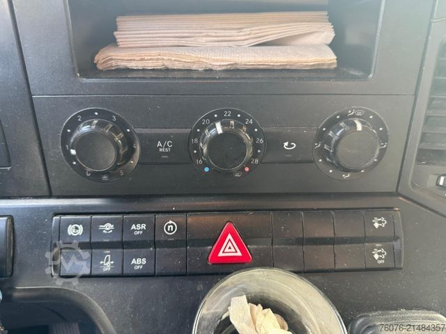 Betonmixer vrachtwagen MERCEDES-BENZ MB Arocs 3240 B 9cbm Liebherr HTM904 Klima