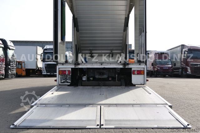 Biltransportlastbil MERCEDES-BENZ Atego geschloss. Autotransporter komplettzug