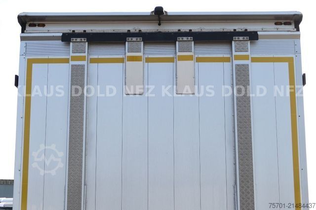 Biltransportlastbil MERCEDES-BENZ Atego geschloss. Autotransporter komplettzug