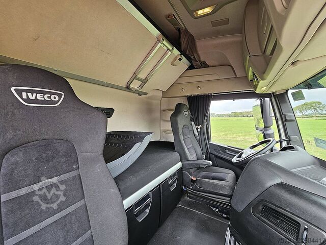 Standaard trekker IVECO S-WAY AS440S48