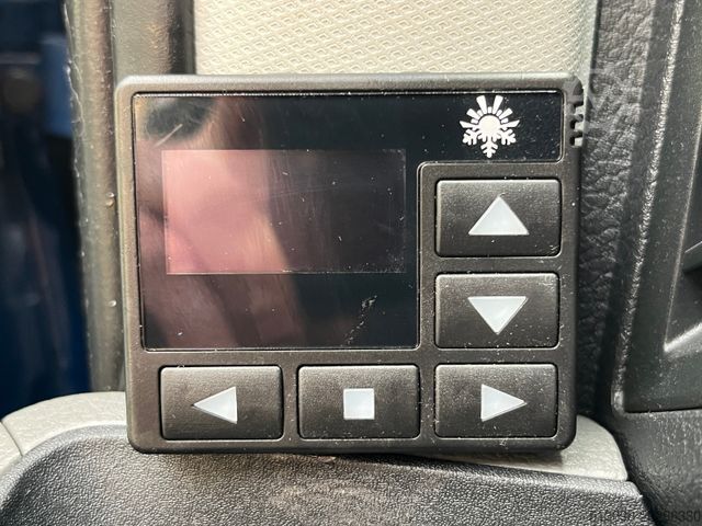 Minibus VOLKSWAGEN CRAFTER AUTOMATIK 8 SITZER STANDHEIZUNG KAMERA