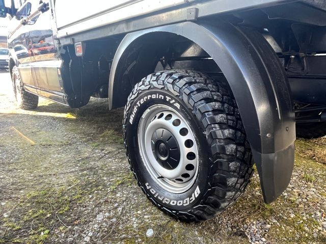 Pick-up van VOLKSWAGEN CRAFTER OFFROAD DoKa LANG 4 MOTION RRE