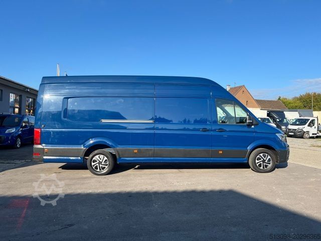 Komercijalno vozilo sa visokim krovom VOLKSWAGEN CRAFTER MAXI LANG EXTRA HOCH ACC NAVI SPURHALTE.