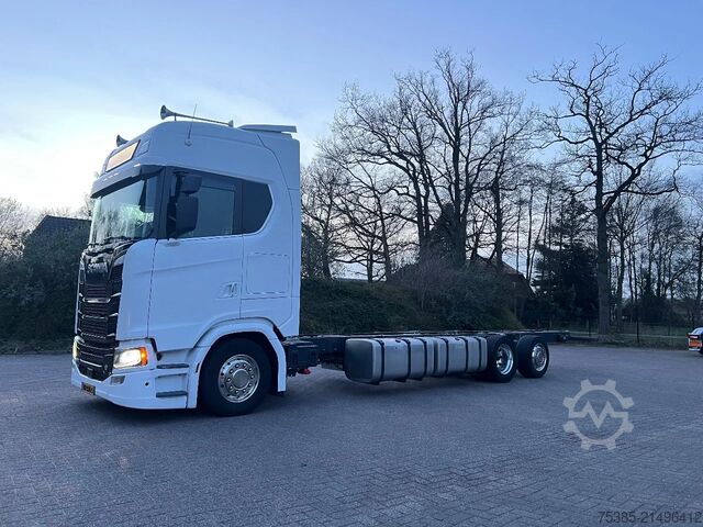 Podvozek s kabinou Scania S580 6x2/4 Full options King of Road
