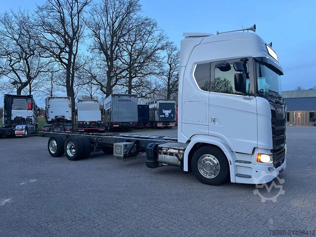 Podvozek s kabinou Scania S580 6x2/4 Full options King of Road