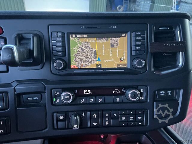 Podvozek s kabinou Scania S580 6x2/4 Full options King of Road