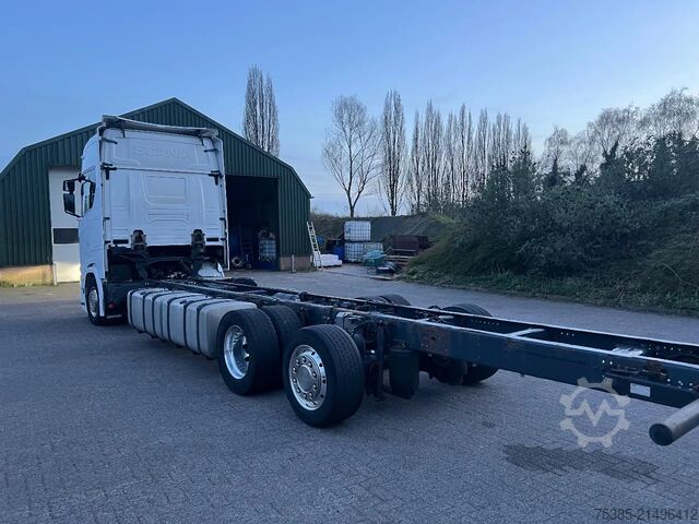 Podvozek s kabinou Scania S580 6x2/4 Full options King of Road