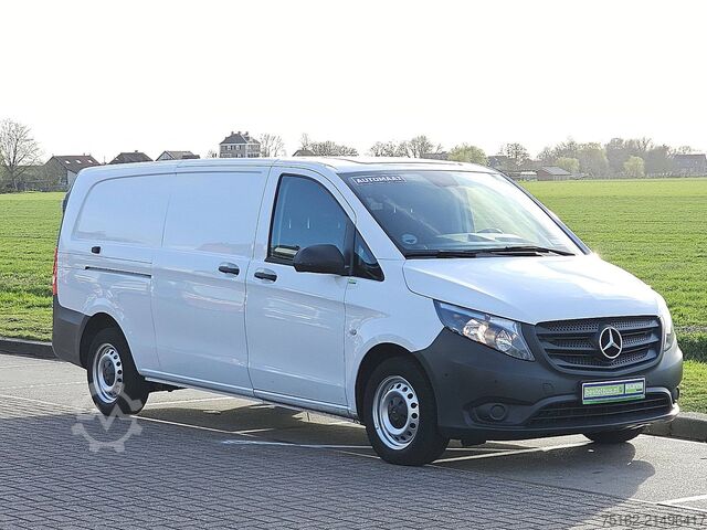 Kombi s vysokou střechou MERCEDES-BENZ VITO 116 L3 Automaat Navi