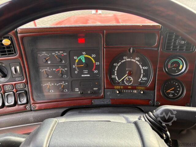 Standaard trekker Scania T 124 LA 4X2 NA400 + manual + euro 2 + 4.70m wh...