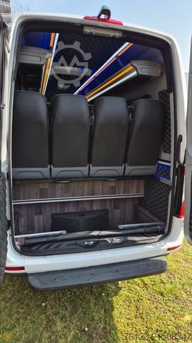 Miniautocarro MERCEDES-BENZ 519  Allrad 4 x 4 Lagerfahrzeug Stock 20 Sitzer