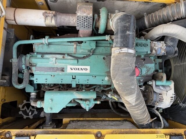 Kettenbagger Volvo EC240B NCL