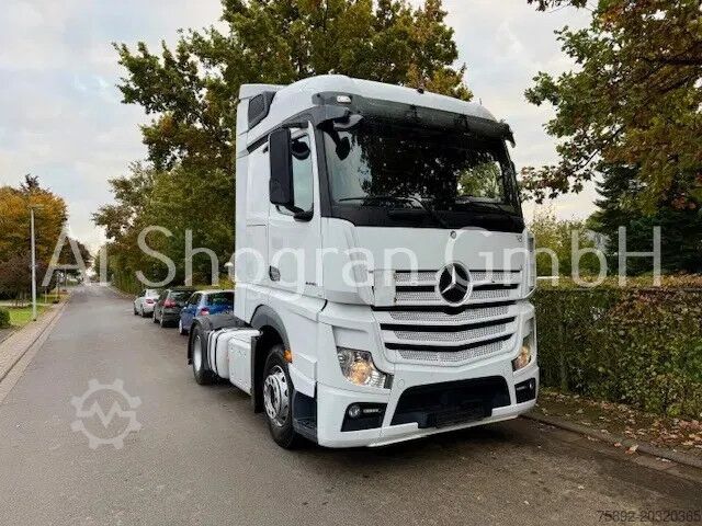 Standaard-SZM Mercedes-Benz Actros 1845 /StreamSpace / 2x Tank /Eu6 / 421tkm