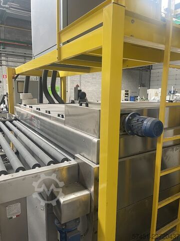 Yatay düz cam yıkama makinesi TRIULZI SYA 2600.4.2.4