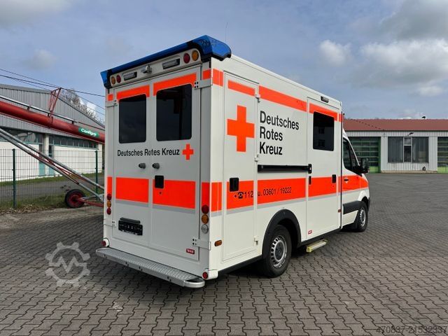 Fire truck MERCEDES-BENZ Sprinter 316 / RTW WAS Trage Liege