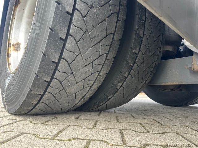 Standardní tahač MERCEDES-BENZ Actros 1844 / Mega Space / Standklima / Retarder