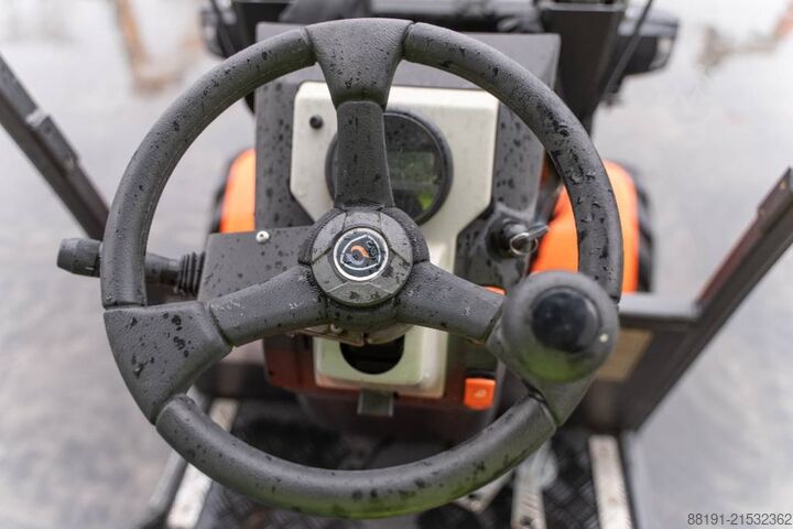 Mini-oplader Castloaders 825D