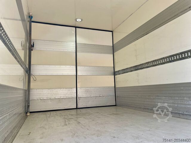 2-Achs-Sattelzugmaschine Isotherm Kühlkoffer Renault Midlum 270.16