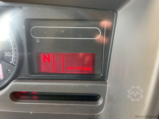 2-Achs-Sattelzugmaschine Isotherm Kühlkoffer Renault Midlum 270.16