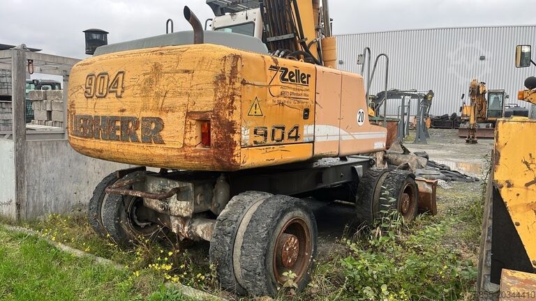 Kerekes kotrógép Liebherr A 904 B Litronic
