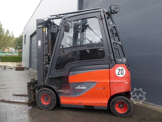 Elektrische vorkheftruck met 4 wielen Linde E25HL-01/600