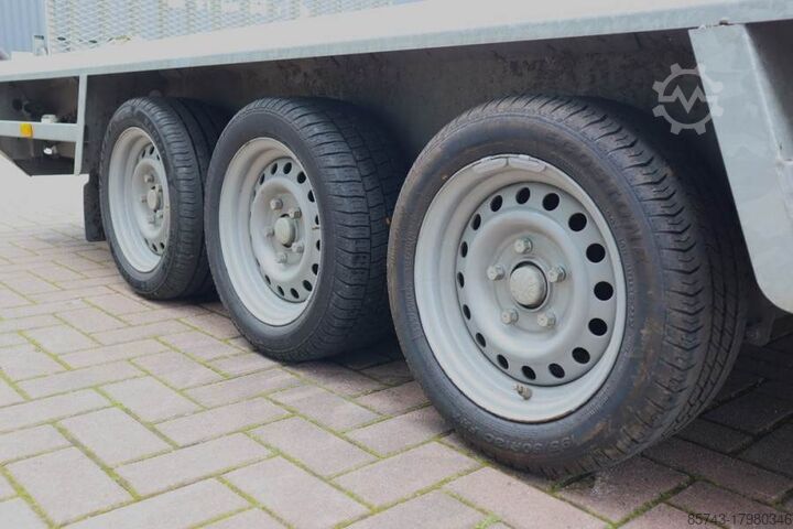 Henra Multi 3500kg Henra Multi 3500 kg loading capacity Henra Multi 3500kg Henra Multi 3500 kg loading capacity