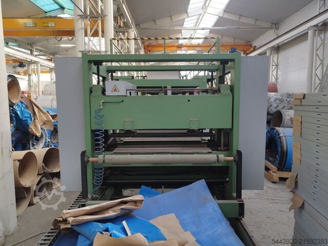 EPS/MW sandwich panel production line IPVET EPS/MW custom sandwich panel