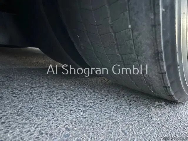 Volume SCM Mercedes-Benz Actros 1843 GigaSpace/Retarder/Mega Voll Luft/Eu6