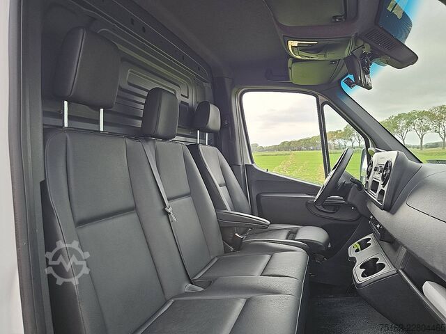 Στέισον βάγκον με ψηλή οροφή MERCEDES-BENZ SPRINTER 316 ac automaat EURO6