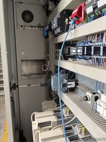 Κέντρο κατεργασίας μπαρ Schüco HS 100