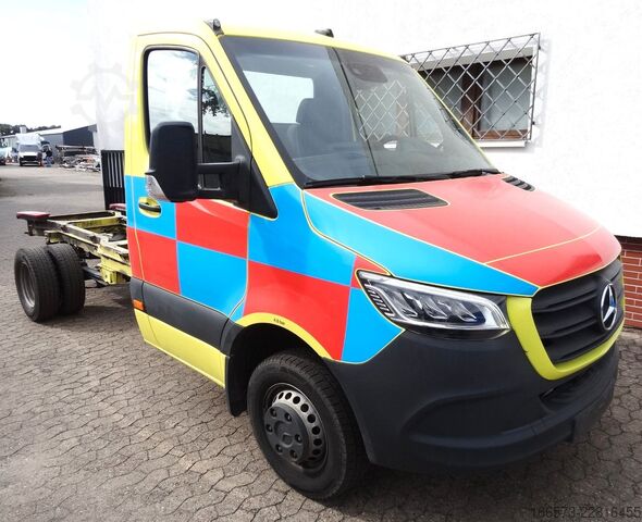 Dodávkový podvozek MERCEDES-BENZ Sprinter 516 Automatik Klima zwillingsbereift