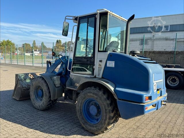 Kolový nakladač LIEBHERR L 506 Stereo Radlader Schnellwechsler