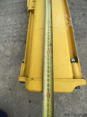 Sloupový výložníkový jeřáb DEMAG KBK 2