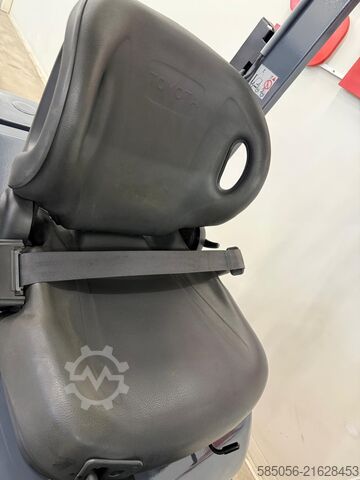 Forklift Toyota 11113 - 8FDL15