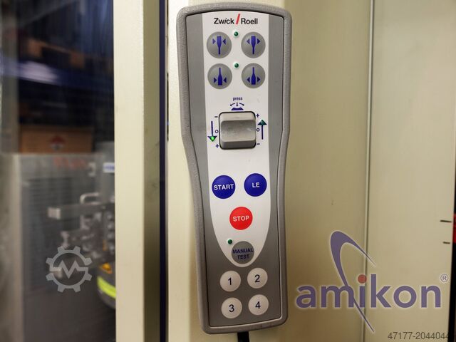 Maszyna do badania materiałów Zwick/Roell (100 kN) BTC-FR100SW.A4K u. Hochtemperaturofen
