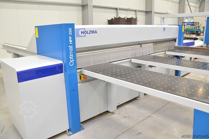 Scie à panneaux HOLZMA HPP250