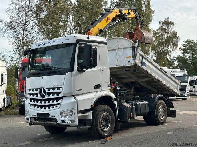 Třístranný sklápěč MERCEDES-BENZ AROCS 1840 DSK Kran Greifer 133h AHK Hydraulik