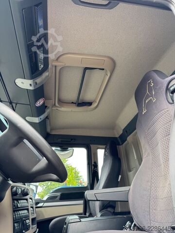 Nápojový vůz MAN TGX 26.470 L / LBW / LENKACHSE