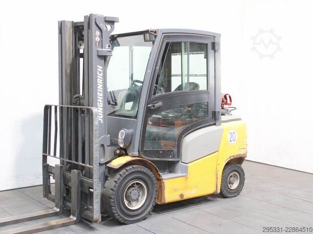 LPG-vorkheftruck Jungheinrich TFG 425 GE120-470DZ