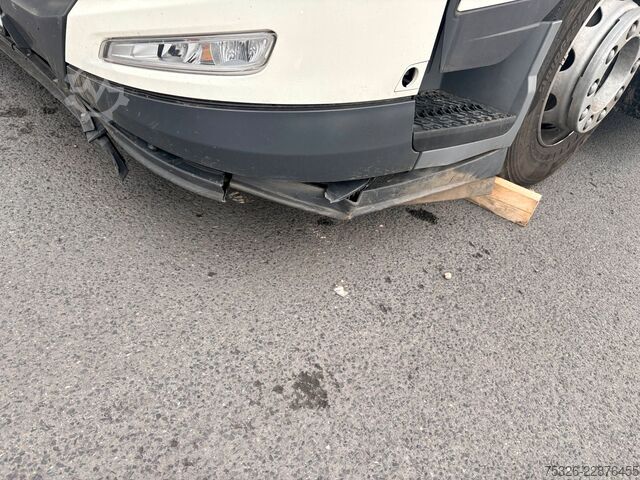 Trattore stradale standard VOLVO FH 500 4x2, Globetrotter XL Aero, UNFALL