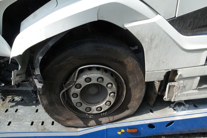 Trattore stradale standard DAF XF 480 FT, UNFALL